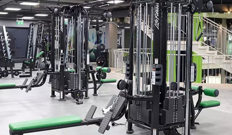 What’s Best - Cable Machines Or Free Weights?