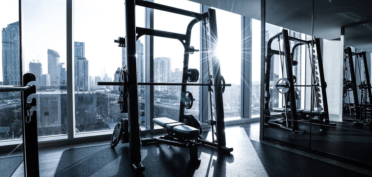 Choosing An Angled or Vertical Smith Machine?